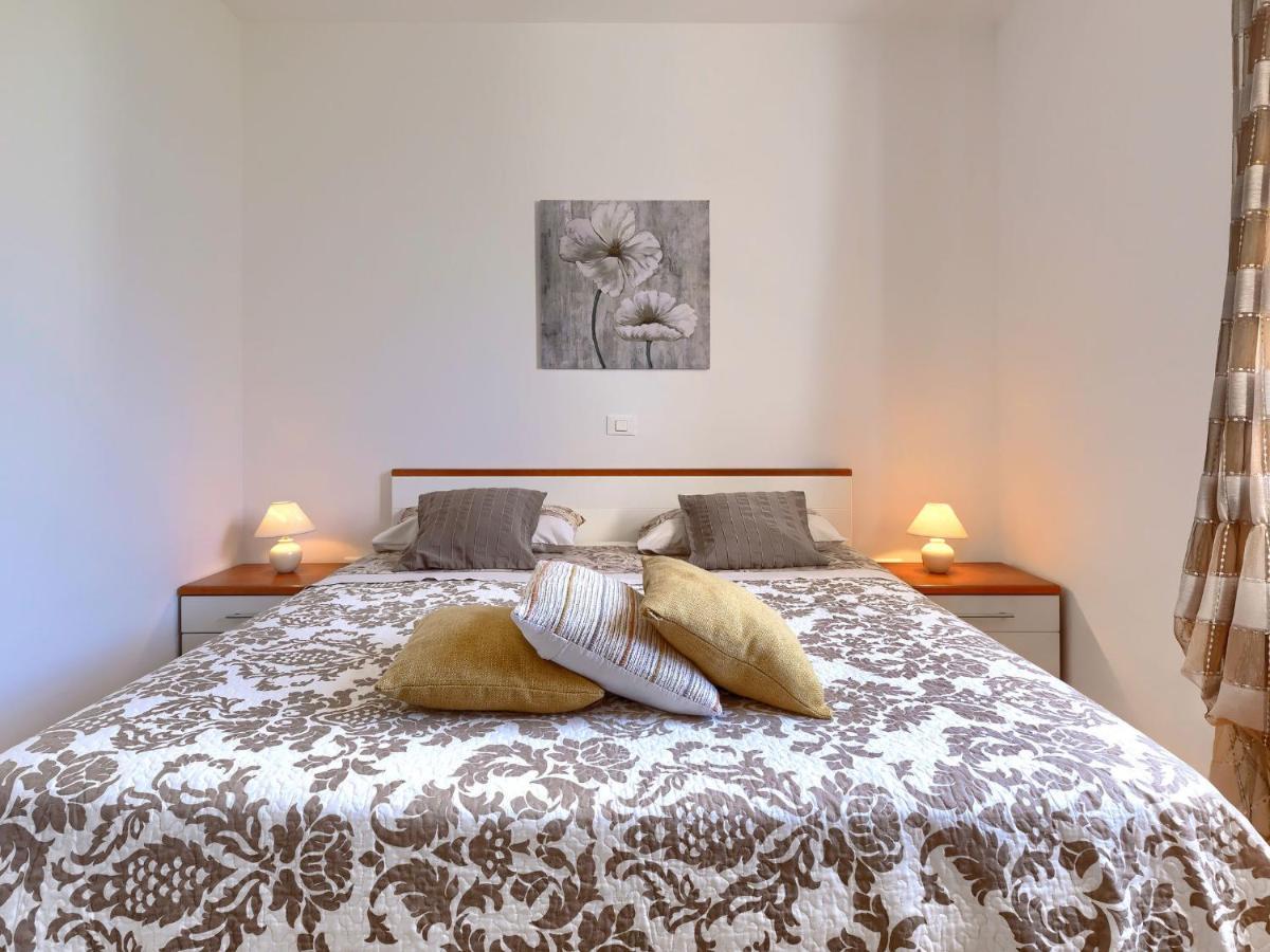 Holiday Home House Eric&Paolo By Interhome Pula Ngoại thất bức ảnh